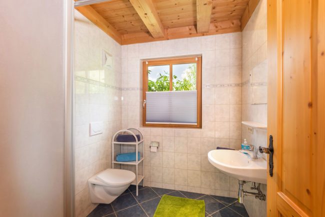 Badezimmer - Ferienwohnung Buntspecht, Radstadt